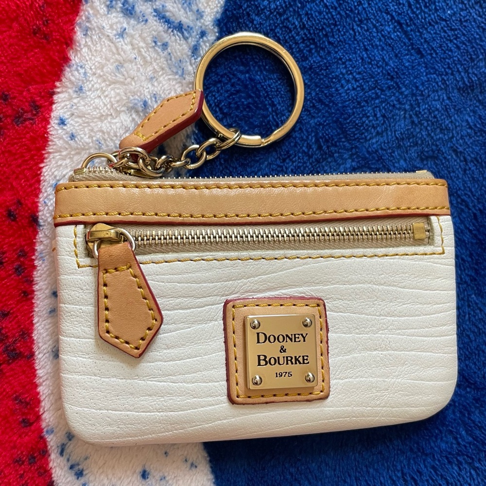 Dooney and bourke coin purse
